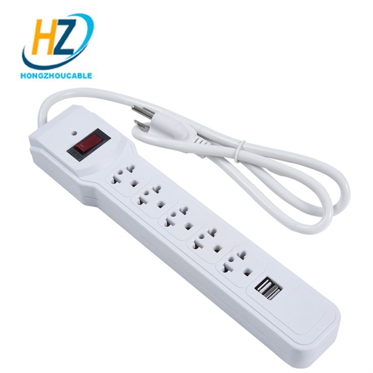 5- مخرج طاقة مع منافذ USB